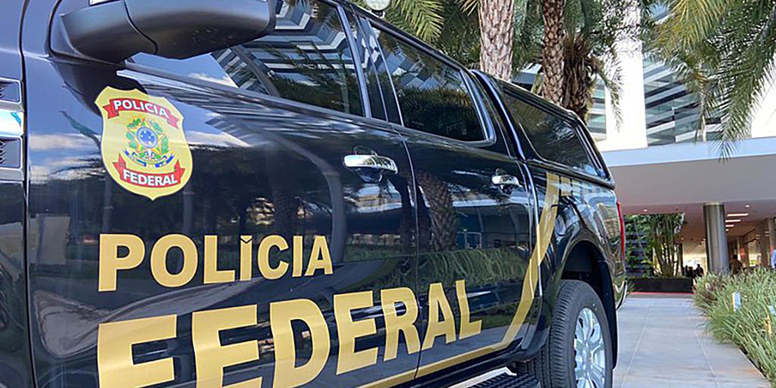 PF apreende arma de Daniel Silveira após determinação de Moraes