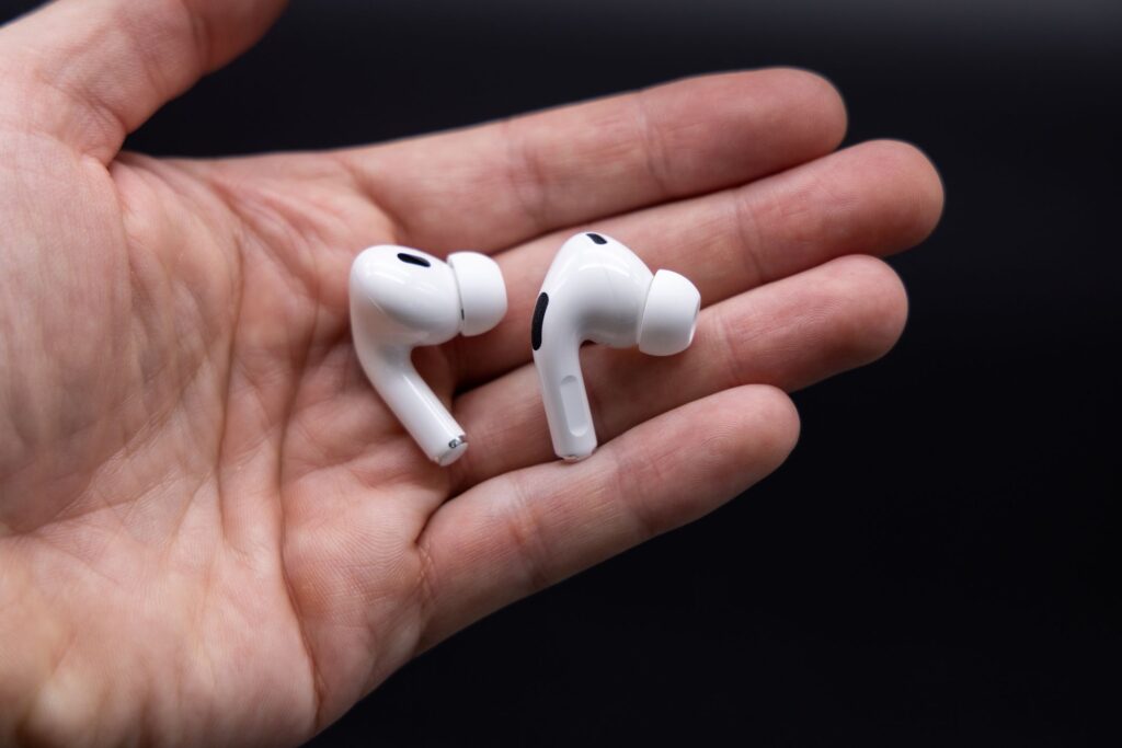 AirPods devem ganhar função importante para quem viaja e não fala a língua local