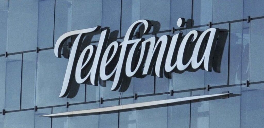 Que fim levou a Telefônica, principal rede de telefonia fixa do Brasil nos 2000?