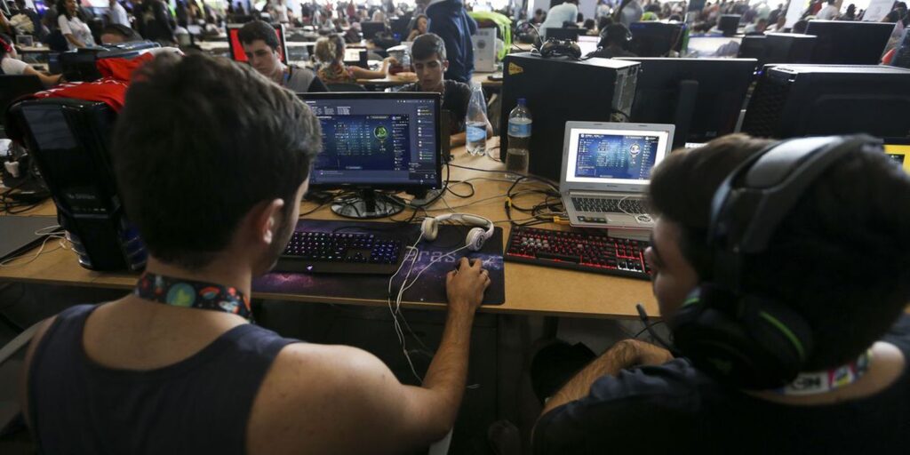 Em São Paulo, biblioteca recebe evento sobre segurança digital